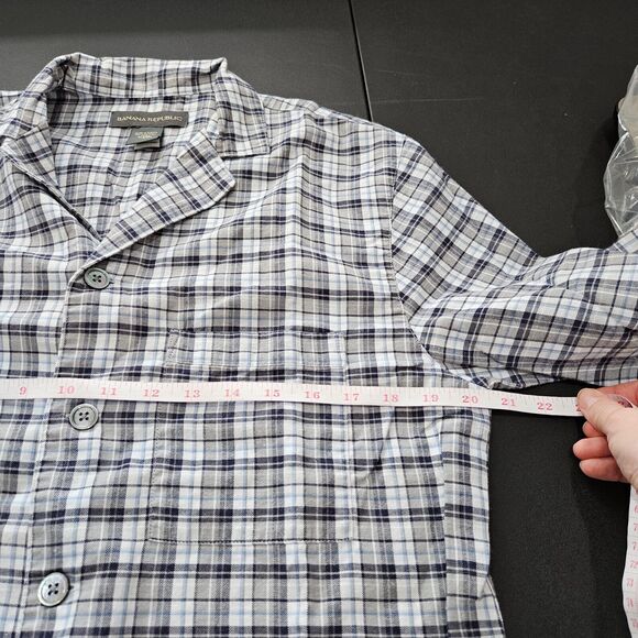Vintage Banana Republic Mens Y2K Flannel Button Down Shirt Small Gray Gorpcore - Picture 8 of 10